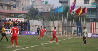 गछियामा गोल्डकपको रौनक : सलहेश युवा क्लबको चम्किलो सुरुवातसँगै स्थानीय प्रतिभा र उत्साहको उत्सव गछियामा गोल्डकपको रौनक : सलहेश युवा क्लबको चम्किलो सुरुवातसँगै स्थानीय प्रतिभा र उत्साहको उत्सव