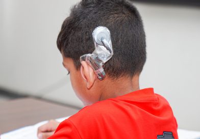 नोबेल शिक्षण अस्पतालमा कोक्लियर इम्प्लान्टसम्बन्धी कार्यक्रम सम्पन्न, बालबालिकामा सकारात्मक परिवर्तनबारे अनुभव साझा