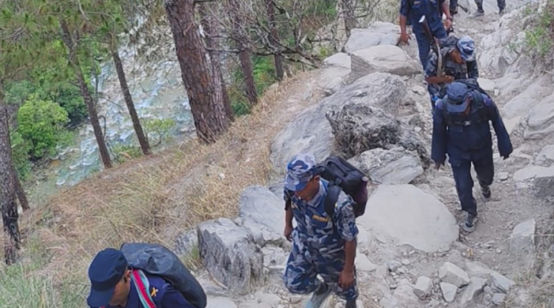 बाजुराको लाम्पाटामा सीमा विवादपछि तनाव, थप सुरक्षाकर्मी परिचालन बाजुराको लाम्पाटामा सीमा विवादपछि तनाव, थप सुरक्षाकर्मी परिचालन