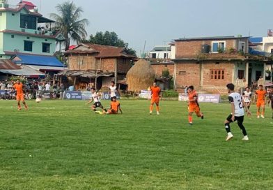 खोर्साने गोल्डकपले जगायो फुटबल उत्साह उद्घाटन खेलमै एपीएफलाई हराउँदै आरटी धरान सेमिफाइनलमा
