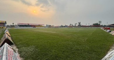 मेची रङ्गशालामा फ्लडलाइट जडान सुरु, भद्रपुरमा रात्रिकालीन खेल सञ्चालनको बाटो खुल्ने मेची रङ्गशालामा फ्लडलाइट जडान सुरु, भद्रपुरमा रात्रिकालीन खेल सञ्चालनको बाटो खुल्ने
