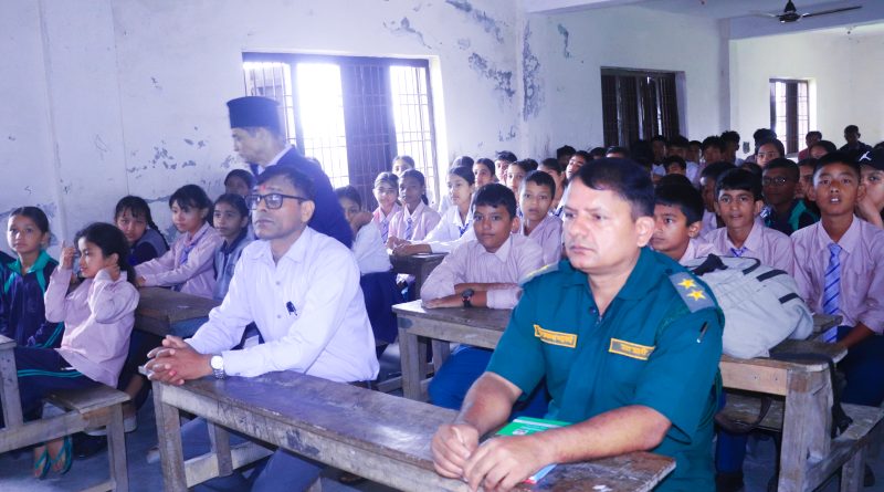 विद्यालयमै जीवन रक्षा सीप : सुन्दरहरैंचामा विद्यार्थीलाई बेसिक लाइफ सेभिङ प्रशिक्षण