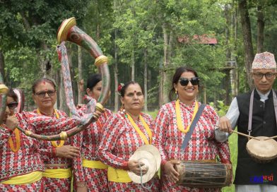 बाघझोडामा नौमती बाजाको गुञ्जन : मौलिक संस्कृति जगेर्नाको सन्देश बोकेको सांस्कृतिक उत्सव बाघझोडामा नौमती बाजाको गुञ्जन : मौलिक संस्कृति जगेर्नाको सन्देश बोकेको सांस्कृतिक उत्सव
