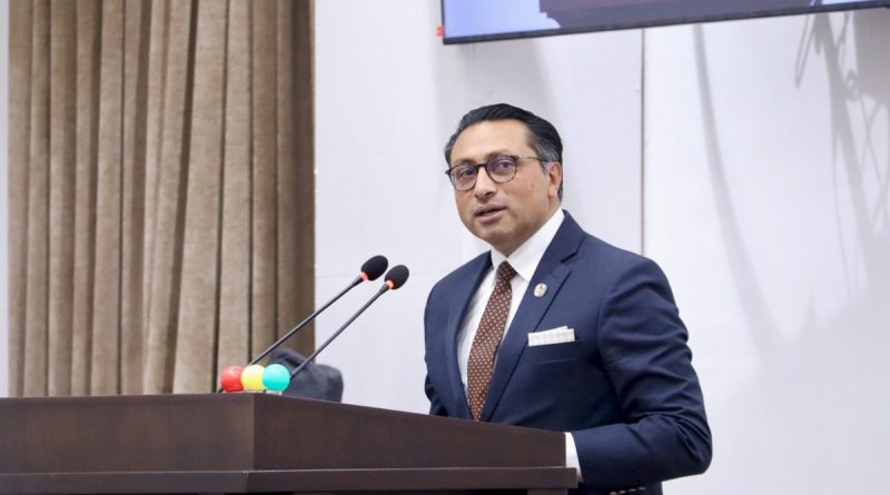 स्वास्थ्य बीमा सुधारको तयारीमा सरकार, दिगो प्रणाली निर्माणमा जोड स्वास्थ्य बीमा सुधारको तयारीमा सरकार, दिगो प्रणाली निर्माणमा जोड