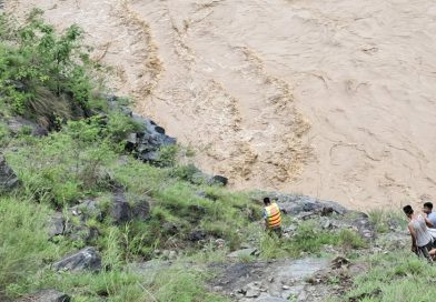 कर्णालीमा खसेको फोर्स गाडी खोज्न सोनार क्यामेरा र गोताखोर परिचालन